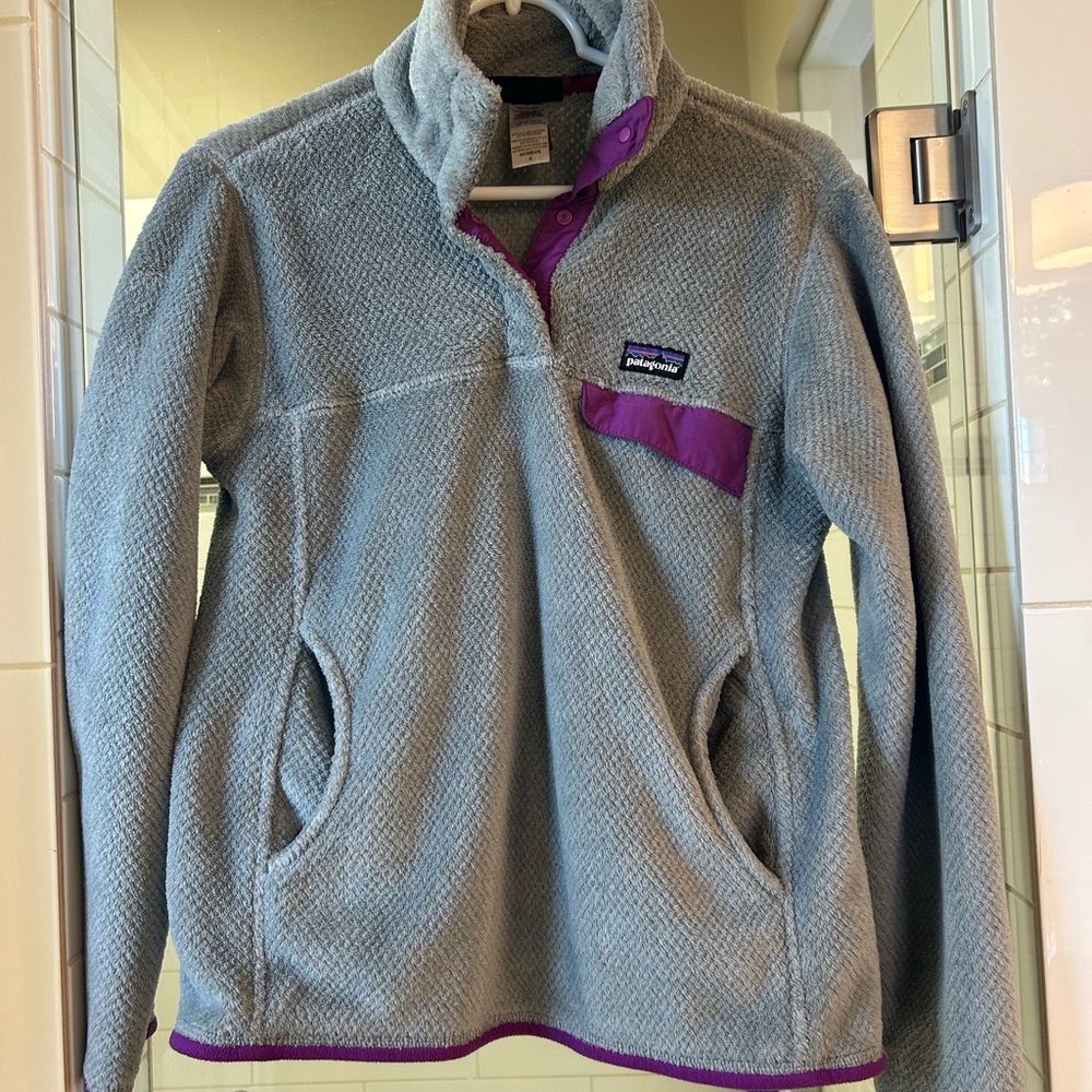 Patagonia Gray and Purple Snap-T Fleece